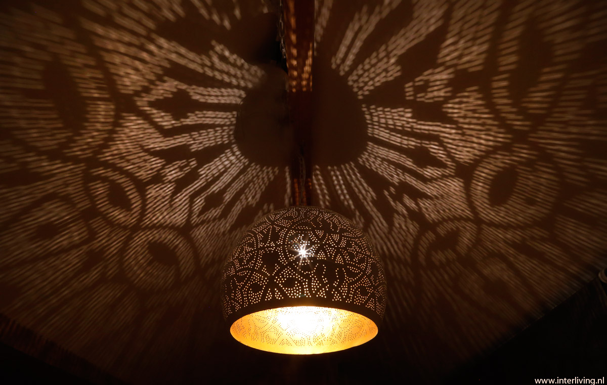 kralen Acteur Resultaat zolder sfeerverlichting romantische slaapkamer tips - filigrain lampen