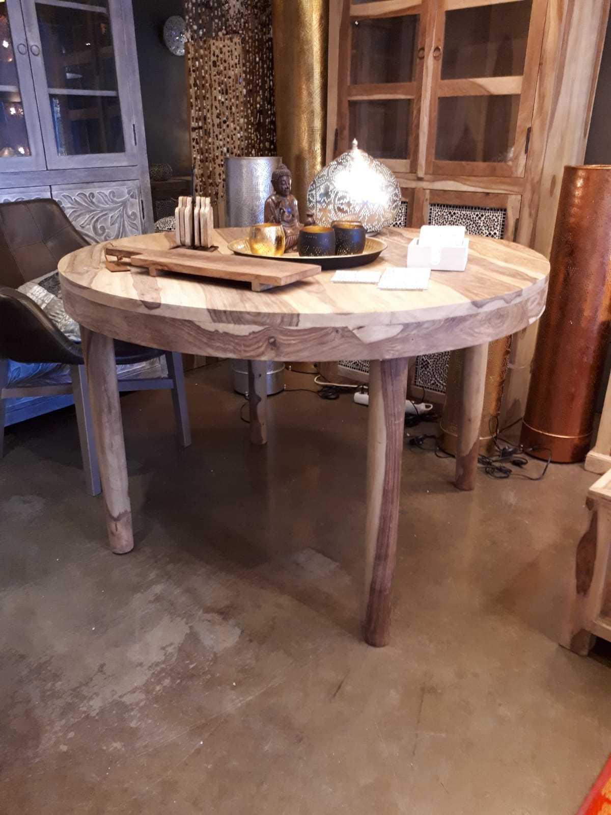 Verkeerd Charlotte Bronte Begeleiden Ronde houten tafel van massief naturel sheesham - oosterse en modern