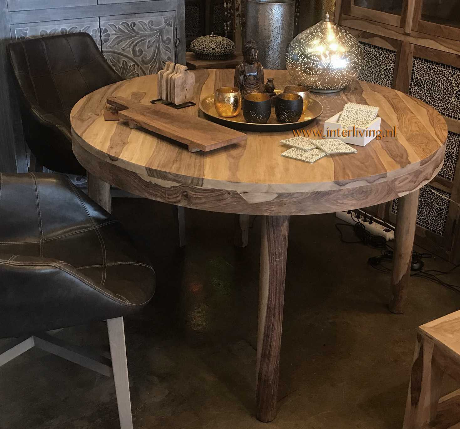 Westers Geniet hoogte Ronde houten tafel van massief naturel sheesham - oosterse en modern