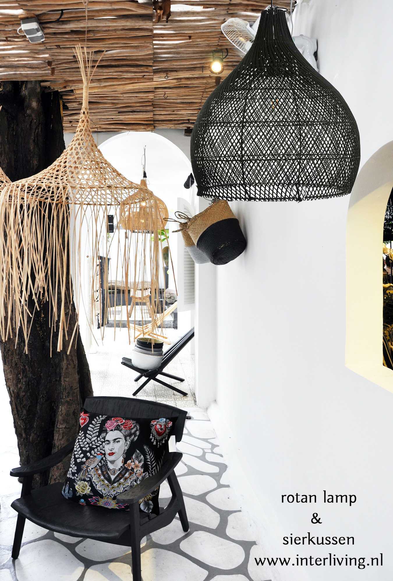 vraag naar Zonnig filter Rotan lampenkappen rotanpalm - boho & Ibiza eco woontrend uit Bali