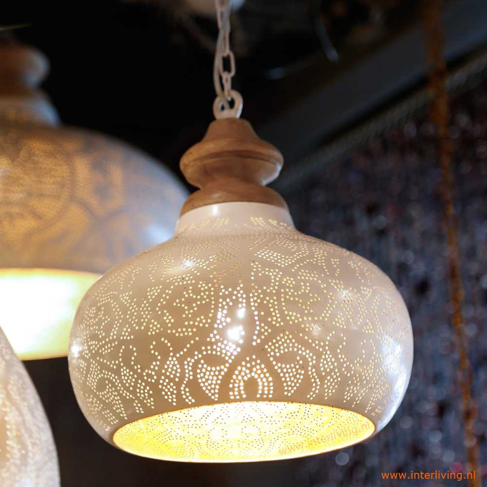 hanglamp luxe afwerking met Arabische patronen uit India